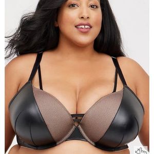 Torrid USH-UP PLUNGE BRA - FAUX LEATHER & MESH BLACK WITH 360° BACK SMOOTHING